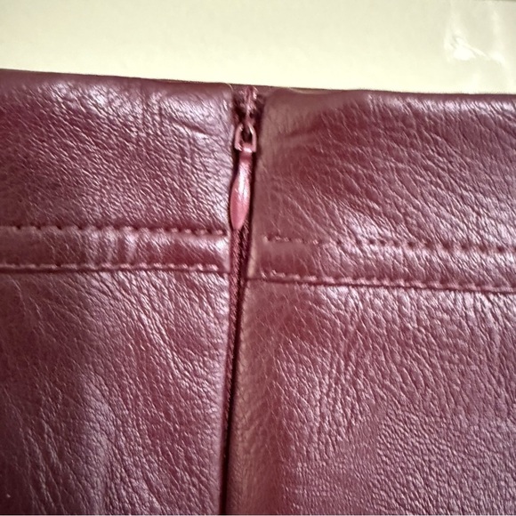 Ginasy Faux leather, a line, wrap , high waisted miniskirt burgundy - Picture 7 of 14